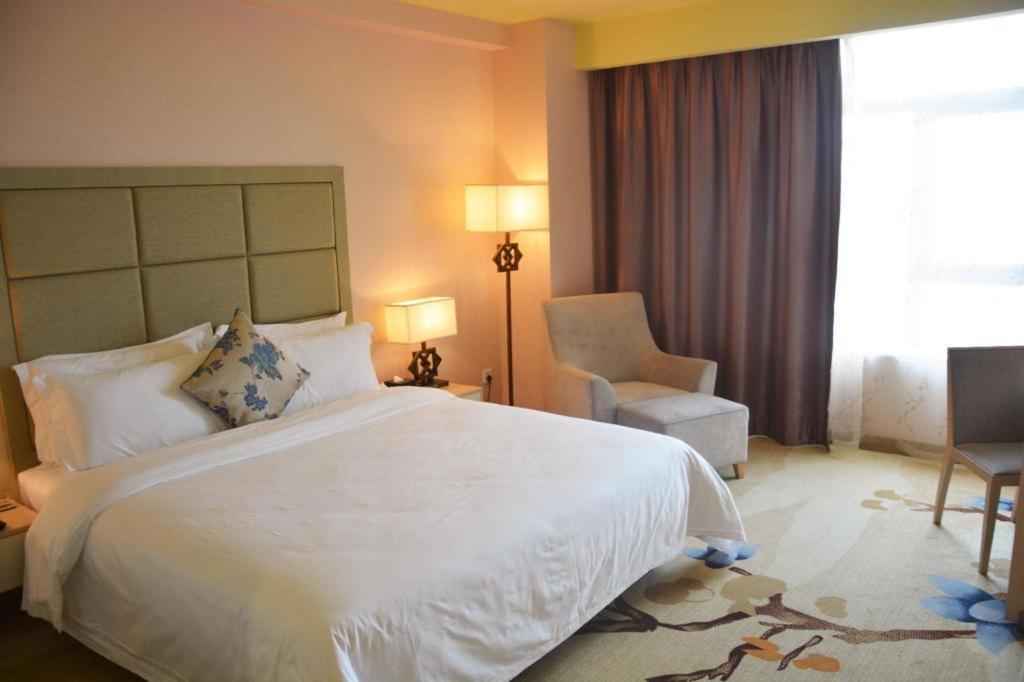Boke Boutique Hotel Shenzhen Longgang Exterior foto